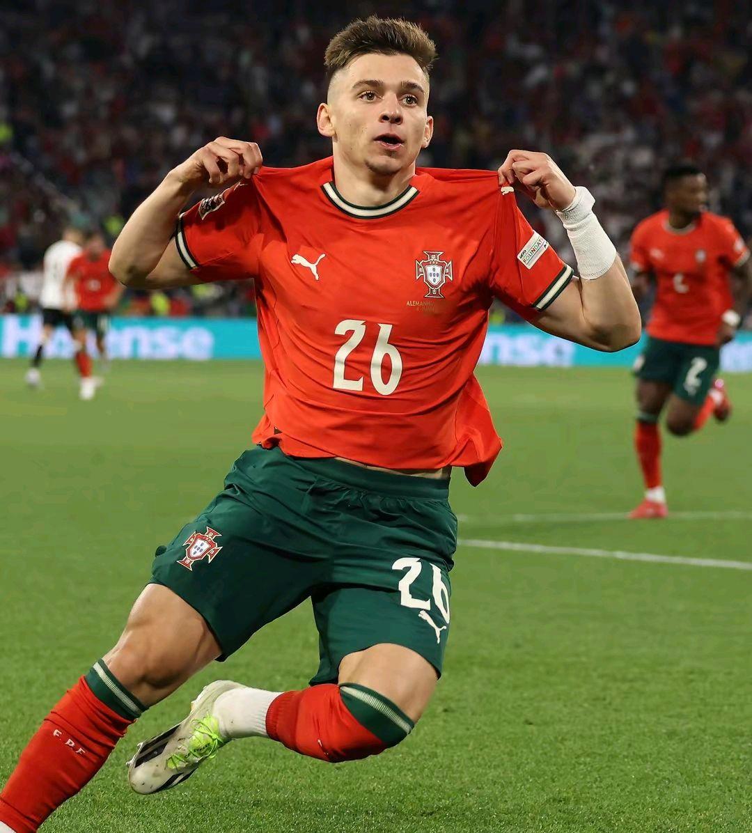 转会期葡萄牙体育调整名单以备法国杯，止住颓势环节打磨，态度坚定，临场指挥获称赞